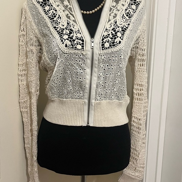 Free People White Lace zipper Crochet Cardigan - Picture 10 of 11